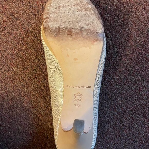 Gold Antonio melani heels sz 7.5 - Picture 8 of 9